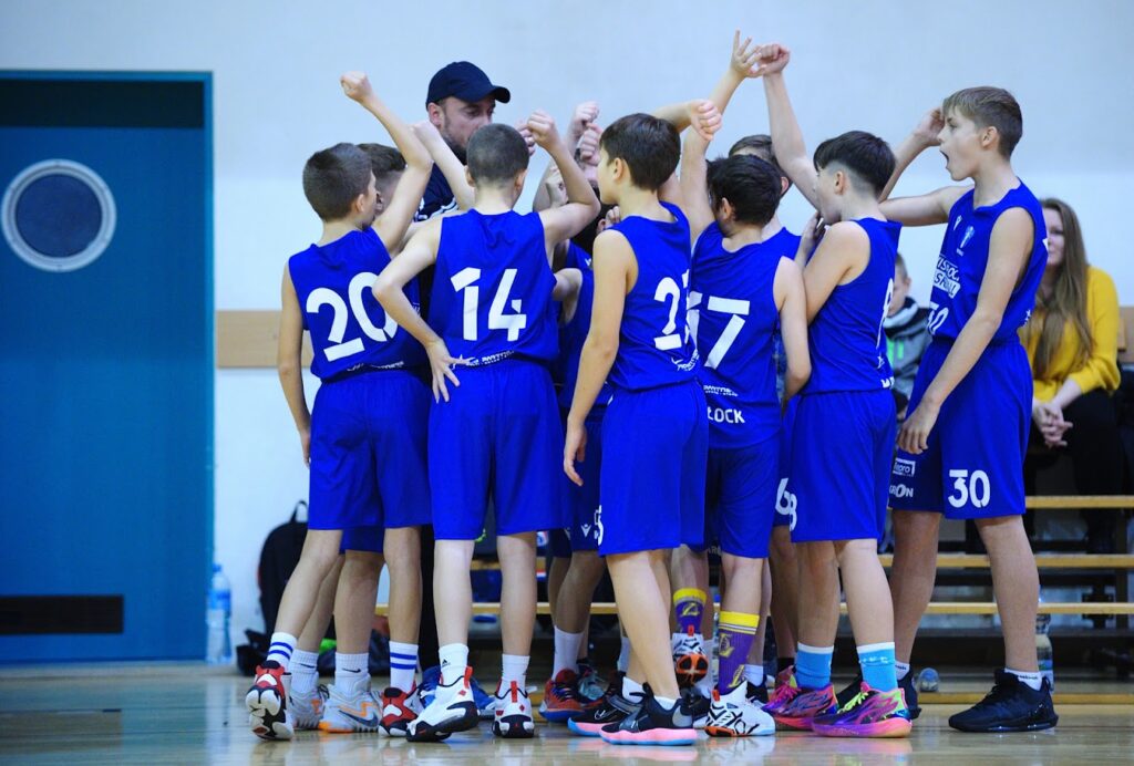 Lorem ipsum dolor sit amet, consectetur adipiscing elit. Etiam vehicula sem et neque lobortis hendrerit.